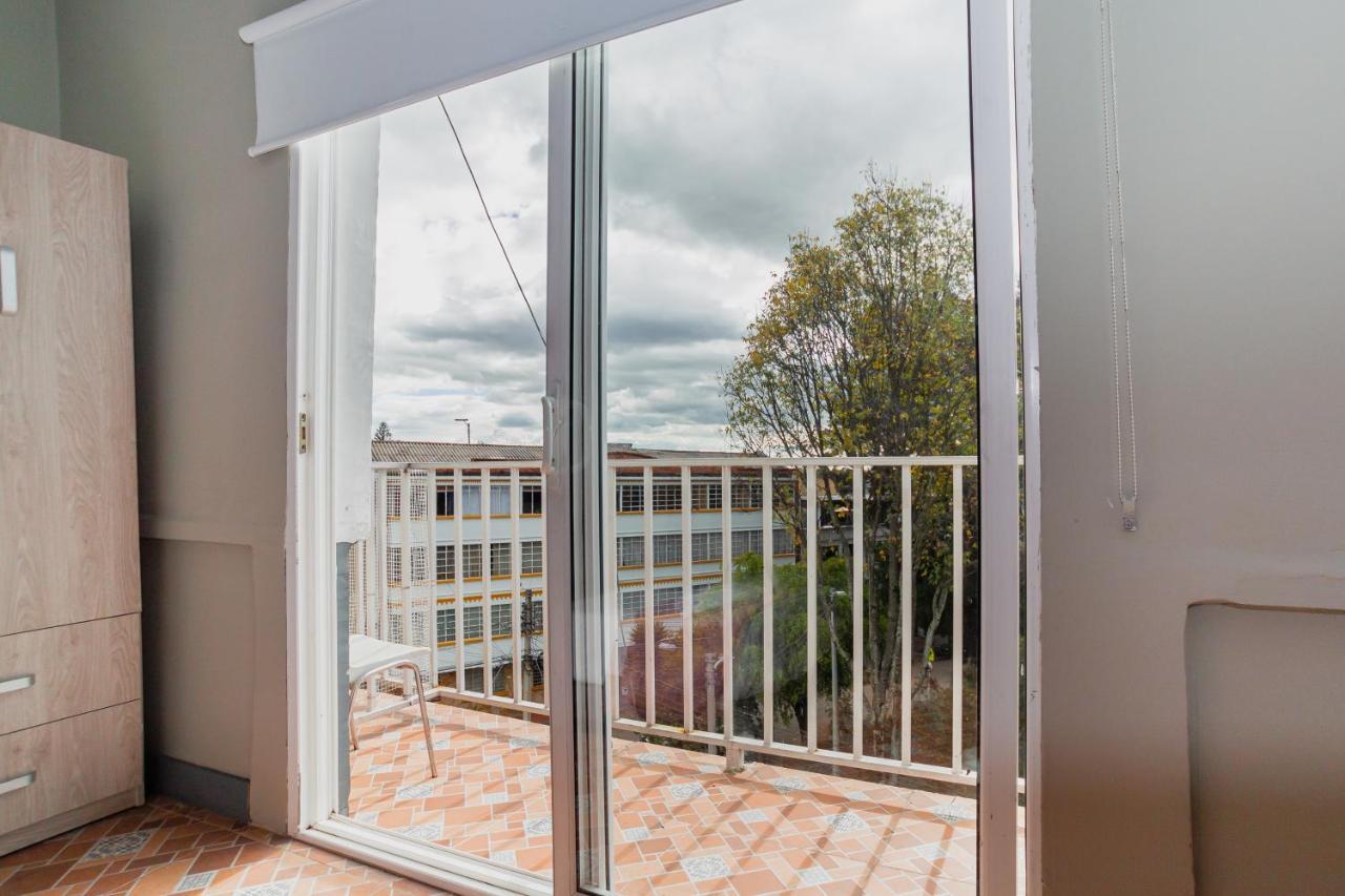 Apartasuites & Hotel Bogota Teusaquillo 外观 照片