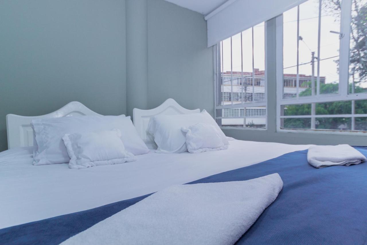 Apartasuites & Hotel Bogota Teusaquillo 外观 照片